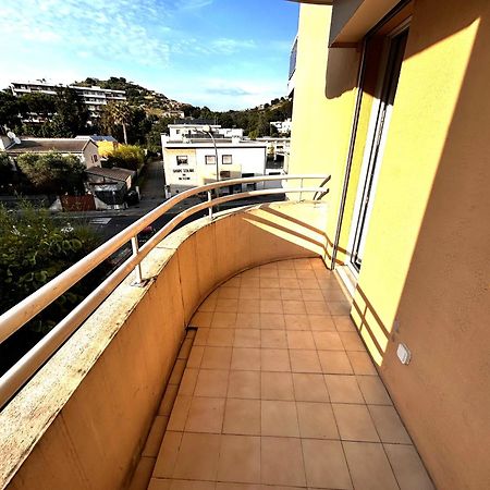 קאן סור מר Superbe Studio Climatise Avec Terrasse Proche Mer מראה חיצוני תמונה
