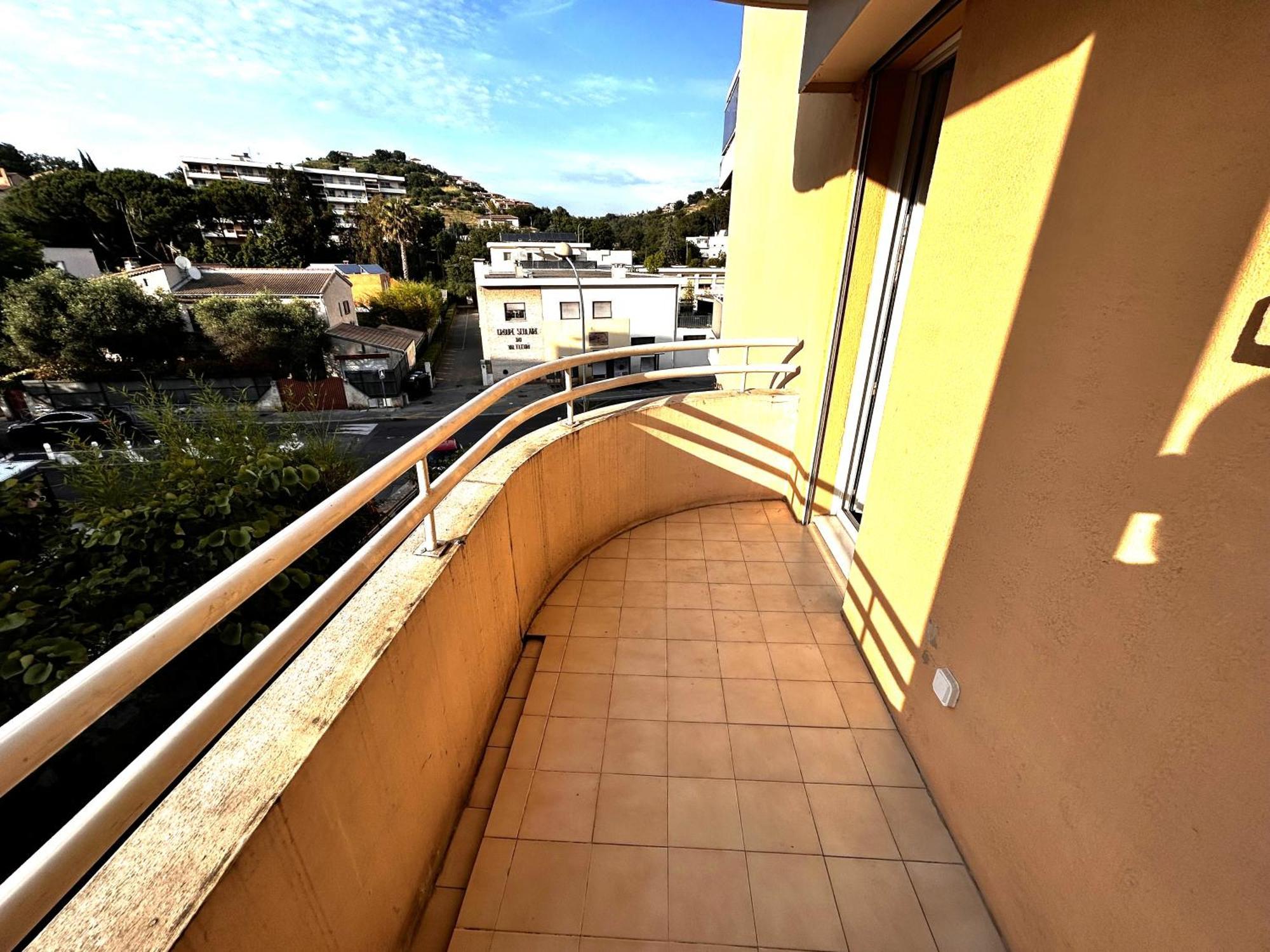 קאן סור מר Superbe Studio Climatise Avec Terrasse Proche Mer מראה חיצוני תמונה
